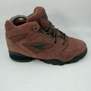 Reebok Women’s Etna Mid Top - SZ 6.5 - Brown Suede Lace-Up Trail Hiking Boots